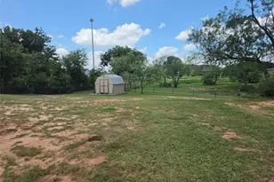 511 Erwin Rd, Poolville, TX 76487 - Photo 28