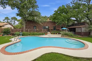 846 Highland Village Rd, Highland Village, TX 75077 - Photo 1