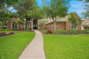 8308 Thistle Ct, North Richland Hills, TX 76182 - Photo 1