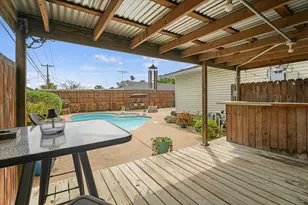 1233 Bardfield Ave, Garland, TX 75041 - Photo 24