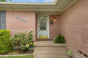 1233 Bardfield Ave, Garland, TX 75041 - Photo 2