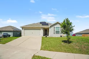 106 Patton Ln, Venus, TX 76084 - Photo 2