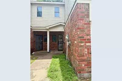 216 Creek Cove Drive, Dallas, TX 75217 - Photo 2