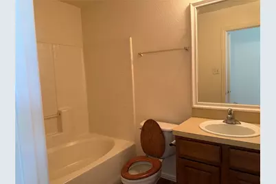 216 Creek Cove Drive, Dallas, TX 75217 - Photo 14