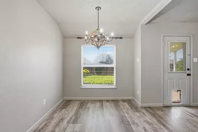 316 Preston Drive, Cleburne, TX 76033 - Photo 12