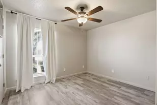 316 Preston Dr, Cleburne, TX 76033 - Photo 18