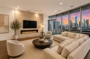 2200 Victory Ave, Dallas, TX 75219 - Photo 2