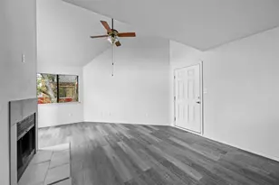 9825 Walnut St, Dallas, TX 75243 - Photo 28