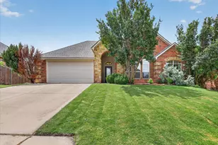 206 Water Oak Ln, Weatherford, TX 76086 - Photo 1