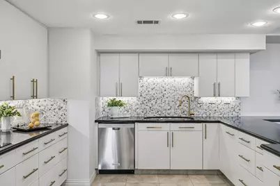 5200 Keller Springs Road #422, Dallas, TX 75248 - Photo 14