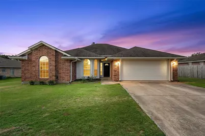163 Topaz Circle, Hewitt, TX 76643 - Photo 1