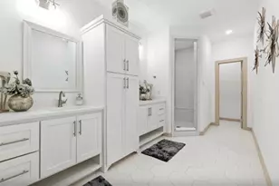698 N Center St, Arlington, TX 76011 - Photo 18