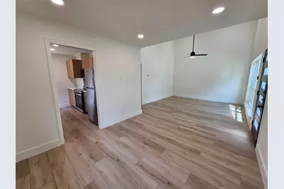 1725 R Avenue #1725, Plano, TX 75074 - Photo 6