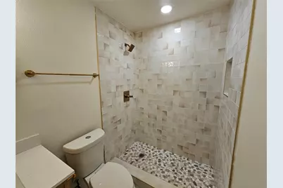 1725 R Avenue #1725, Plano, TX 75074 - Photo 10