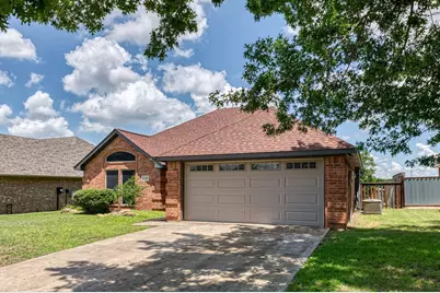 2720 Stephen Drive, Denton, TX 76207 - Photo 2