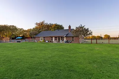 2104 W Holiday, Fate, TX 75087 - Photo 6