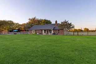 2104 W Holiday, Fate, TX 75087 - Photo 6