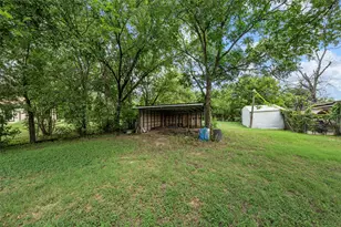 1320 S 26th St, Waco, TX 76706 - Photo 14