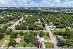1320 S 26th St, Waco, TX 76706 - Photo 18