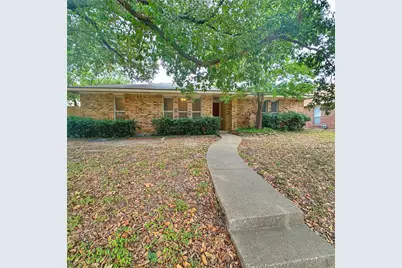 205 Glenwood Drive, Coppell, TX 75019 - Photo 2