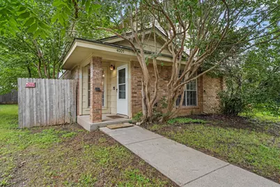 4005 Ridgebrook Drive, Arlington, TX 76015 - Photo 2