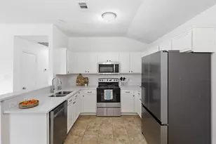 9447 Crimnson Ct, Dallas, TX 75217 - Photo 8