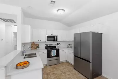 9447 Crimnson Court, Dallas, TX 75217 - Photo 6