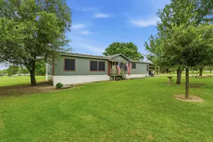 9616 Kelly Ln, Alvarado, TX 76009 - Photo 2