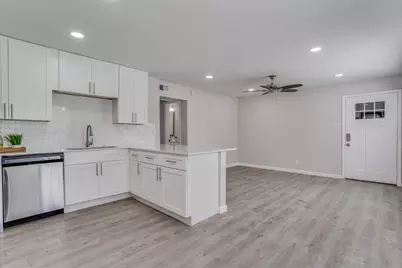 5444 Gaston Avenue #102, Dallas, TX 75214 - Photo 2