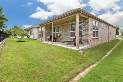 208 Long Pines Drive, McKinney, TX 75071 - Photo 32