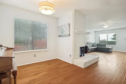 1002 Bellflower Court, Carrollton, TX 75007 - Photo 14