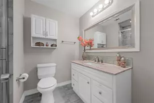 357 Sharron Dr, Woodway, TX 76712 - Photo 18