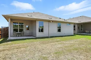 412 Sunday Silence Wy, Granbury, TX 76049 - Photo 22