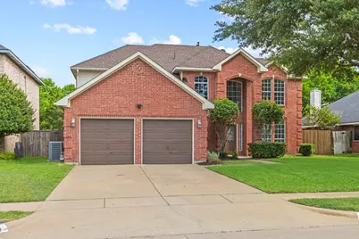 406 Hampton Circle, Grand Prairie, TX 75052 - Photo 2