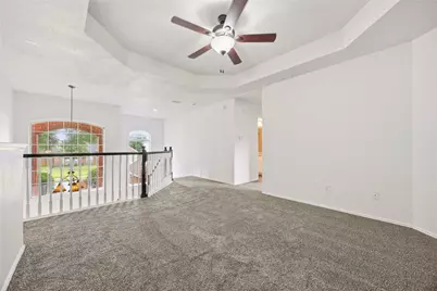 406 Hampton Circle, Grand Prairie, TX 75052 - Photo 14