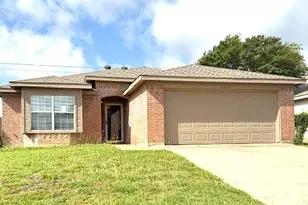 10909 Deauville Cir S, Fort Worth, TX 76108 - Photo 1
