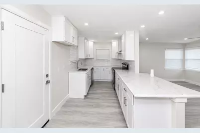 504 Pecan Street, Crowley, TX 76036 - Photo 8