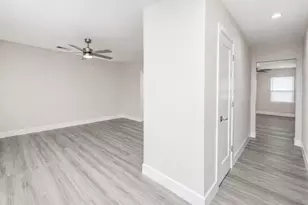 504 Pecan St, Crowley, TX 76036 - Photo 12
