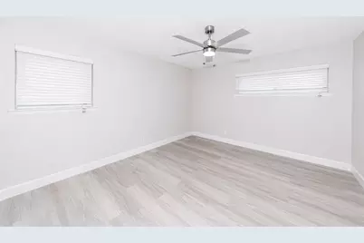 504 Pecan Street, Crowley, TX 76036 - Photo 16