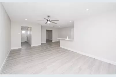 504 Pecan Street, Crowley, TX 76036 - Photo 10