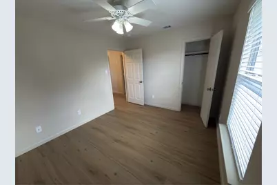 5607 Creekhollow Drive, Arlington, TX 76018 - Photo 10