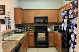 2719 Olympic Park Dr, Grand Prairie, TX 75050 - Photo 4