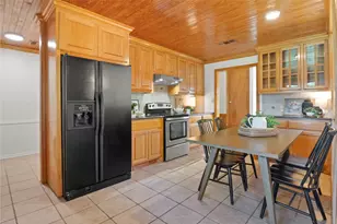 790 W Jefferson St, Van Alstyne, TX 75495 - Photo 10