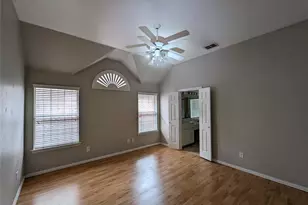 9200 Blue Water Dr, Plano, TX 75025 - Photo 10