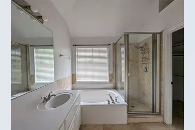 9200 Blue Water Drive, Plano, TX 75025 - Photo 12