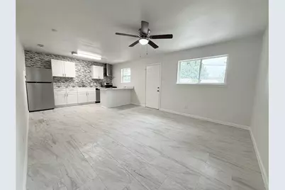 1030 Joslin Street, Irving, TX 75060 - Photo 4
