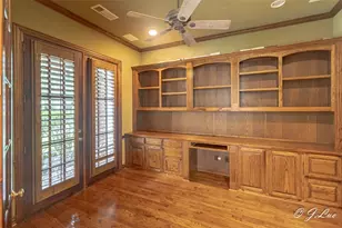 1053 Sir Lancelot Cir, Lewisville, TX 75056 - Photo 6