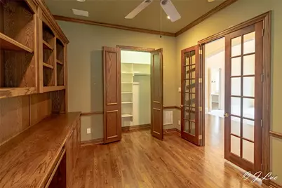 1053 Sir Lancelot Circle, Lewisville, TX 75056 - Photo 8