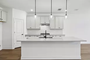 11221 Orchard Ln, Justin, TX 76247 - Photo 6