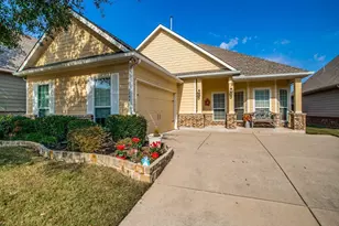 9744 Water Tree Dr, McKinney, TX 75072 - Photo 2